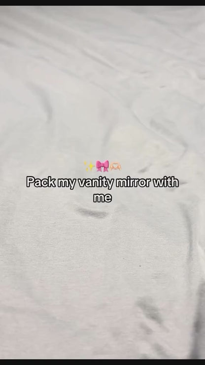 ✨ ShineCove™ Portable LED Makeup Case